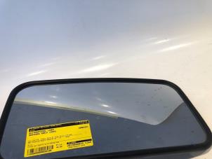 Gebrauchte Außenspiegel links Mercedes Vario 814D 12V Preis € 54,45 Mit Mehrwertsteuer angeboten von Tijdeman Mercedes Onderdelen