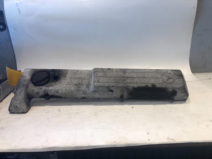 Gebrauchte Ventildeckel Mercedes G (463) Preis auf Anfrage angeboten von Tijdeman Mercedes Onderdelen
