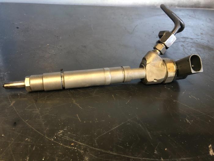 Usagé Injecteurs Mercedes Sprinter 4/5t (904/905) 416 CDI 20V Prix € 90,75 Prix TTC proposé par Tijdeman Mercedes Onderdelen