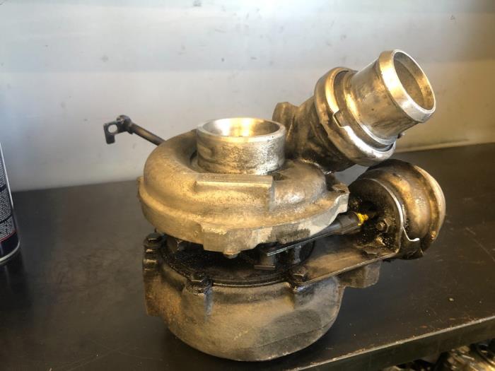 Gebrauchte Turbo Mercedes Sprinter 4/5t (904/905) 416 CDI 20V Preis auf Anfrage angeboten von Tijdeman Mercedes Onderdelen