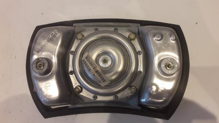 Left airbag (steering wheel) from a Mercedes-Benz 190 (W201) 2.5 E 16V +Kat. 1992