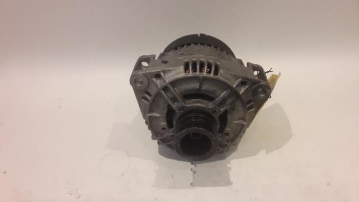 Neuf Dynamo Mercedes E (W210) 5.4 E-55 AMG V8 24V Prix € 90,75 Prix TTC proposé par Tijdeman Mercedes Onderdelen