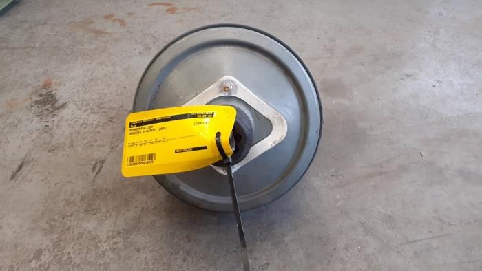 Usagé Servo frein Mercedes E (W210) 2.8 E-280 V6 18V Prix sur demande proposé par Tijdeman Mercedes Onderdelen