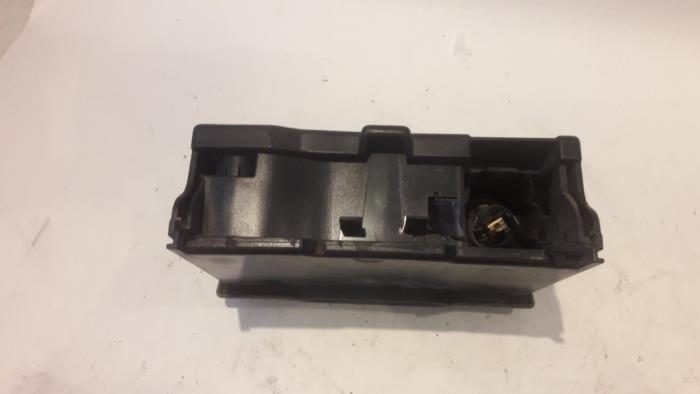 Front ashtray from a Mercedes-Benz Sprinter 3,5t (906.63) 309 CDI 16V 2007