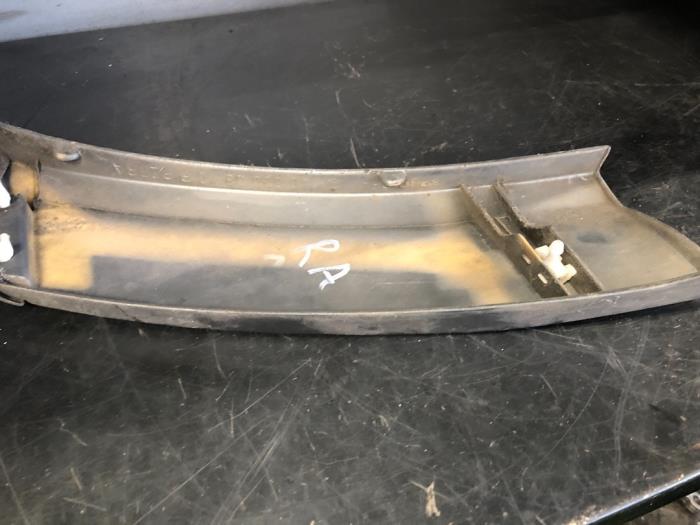 Decorative strip from a Mercedes-Benz S (W140) 2.8 S 280 24V 1993