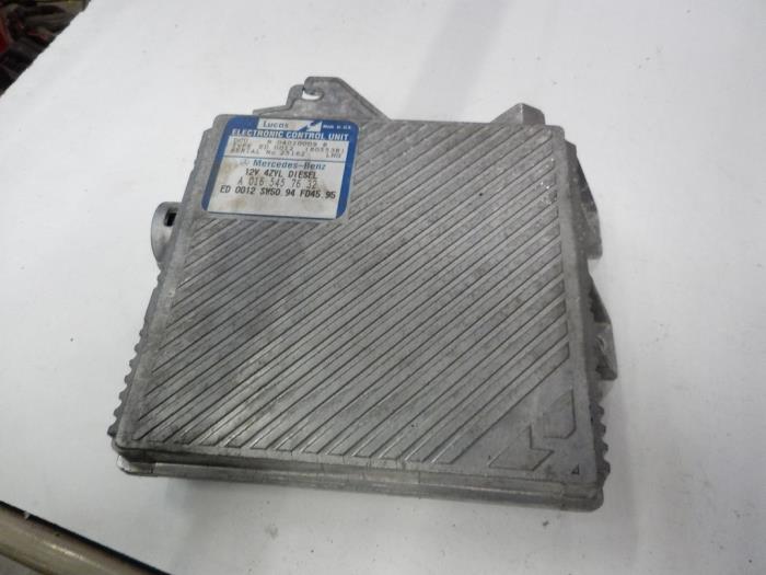 Used Engine management computer Mercedes C (W202) 2.2 C-220 D 16V Price € 75,00 Margin scheme offered by Tijdeman Mercedes Onderdelen