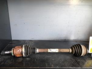 Used Front drive shaft, left Mercedes Citan (415.6) 1.2 112 Price on request offered by Tijdeman Mercedes Onderdelen