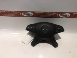 Usados Airbag izquierda (volante) Mercedes C Estate (S204) 2.2 C-200 CDI 16V . Precio € 75,00 Norma de margen ofrecido por Tijdeman Mercedes Onderdelen