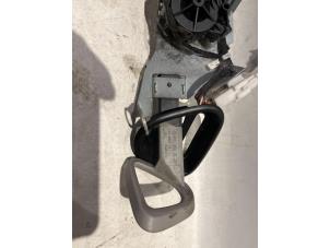 Used Seatbelt feeder left Mercedes CLK (R209) 1.8 200 K 16V Price on request offered by Tijdeman Mercedes Onderdelen