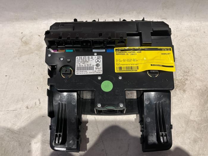Begagnade Innerbelysning, fram Mercedes CL (216) 4.7 CL-500 V8 32V 4-Matic Pris på förfrågan erbjuds av Tijdeman Mercedes Onderdelen