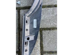 Used Roof rail, left Mercedes Vito (639.6) 2.2 115 CDI 16V Price € 78,65 Inclusive VAT offered by Tijdeman Mercedes Onderdelen