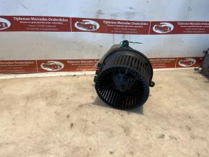 Used Heating and ventilation fan motor Mercedes Sprinter 2t (901/902) 211 CDI 16V Price € 60,50 Inclusive VAT offered by Tijdeman Mercedes Onderdelen