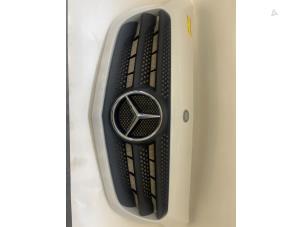 Usados Rejilla Mercedes Citan (415.6) 1.5 109 CDI Precio € 181,50 IVA incluido ofrecido por Tijdeman Mercedes Onderdelen