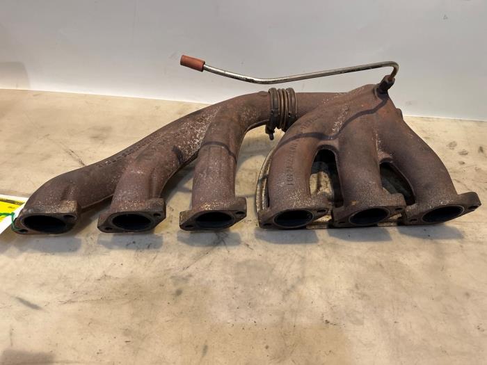 Exhaust manifold from a Mercedes-Benz S (W116) 280 S 1980