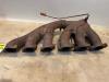Exhaust manifold from a Mercedes S (W116), 1972 / 1985 280 S, Saloon, 4-dr, Petrol, 2.746cc, 115kW (156pk), RWD, M110922, 1972-08 / 1980-07, 116.020 1980