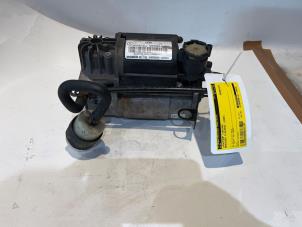 Used Air pump (suspension) Mercedes S (W220) 3.2 S-320 18V Price € 175,00 Margin scheme offered by Tijdeman Mercedes Onderdelen