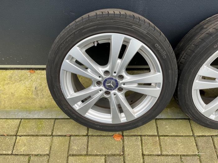 Set of wheels from a Mercedes-Benz A (W176) 1.6 A-180 16V 2016