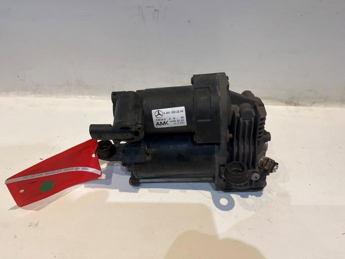 Begagnade Luftpump (fjädring) Mercedes R (W251) 5.0 500 V8 32V 4-Matic Pris € 249,00 Marginaltabell erbjuds av Tijdeman Mercedes Onderdelen