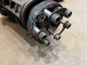 Differential vorne van een Mercedes-Benz R (W251) 5.0 500 V8 32V 4-Matic 2007