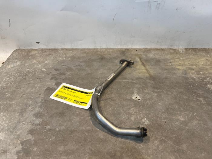 Turbo pipe from a Mercedes-Benz A (W176) 1.6 A-180 16V 2016