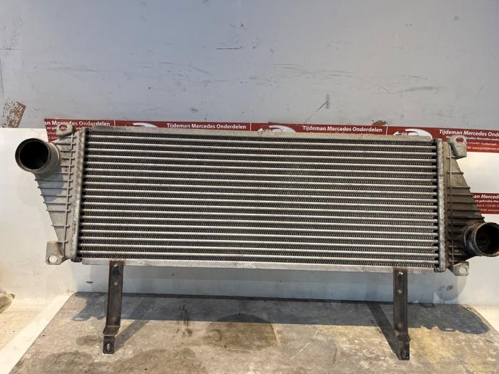 Used Intercooler Mercedes Sprinter 3t (903) 311 CDI 16V Price € 60,50 Inclusive VAT offered by Tijdeman Mercedes Onderdelen