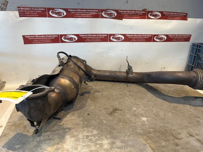 Used Front pipe + catalyst Mercedes A (W176) 1.6 A-180 16V Price € 269,00 Margin scheme offered by Tijdeman Mercedes Onderdelen