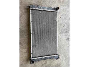 Usagé Radiateur Mercedes L serie 5/6/7t (309/310/313/667/668/669) 507 D Prix € 72,60 Prix TTC proposé par Tijdeman Mercedes Onderdelen