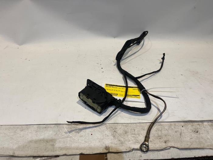 Usados Conector ABS Mercedes Sprinter 3,5t (906.63) 310 CDI 16V Precio € 42,35 IVA incluido ofrecido por Tijdeman Mercedes Onderdelen