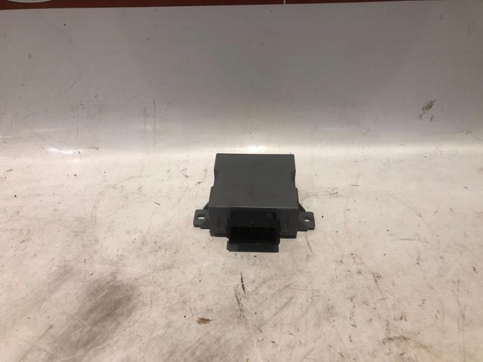 Begagnade Regnsensor Mercedes A (W168) 1.6 A-160 Pris € 30,00 Marginaltabell erbjuds av Tijdeman Mercedes Onderdelen