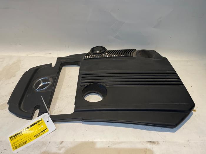 Used Engine cover Mercedes C Estate (S204) 1.8 C-180 CGI 16V Price € 49,00 Margin scheme offered by Tijdeman Mercedes Onderdelen