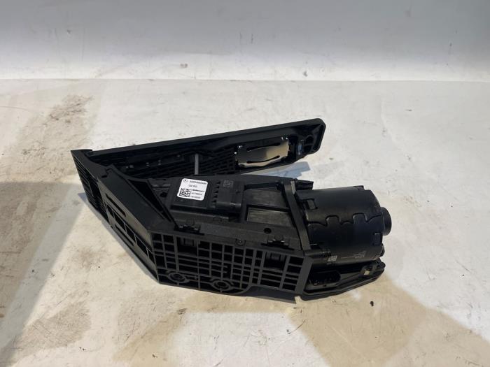 Accelerator pedal Mercedes C Estate C-350 E 2.0 16V - A2223002300