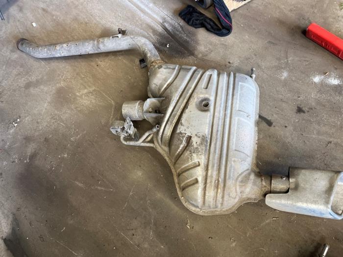 Gebrauchte Auspuff Enddämpfer Mercedes ML II (164/4JG) 3.0 ML-280 CDI 4-Matic V6 24V Preis € 125,00 Margenregelung angeboten von Tijdeman Mercedes Onderdelen