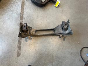 Engine mount from a Mercedes-Benz L serie 4t (309/611) 410D 1991
