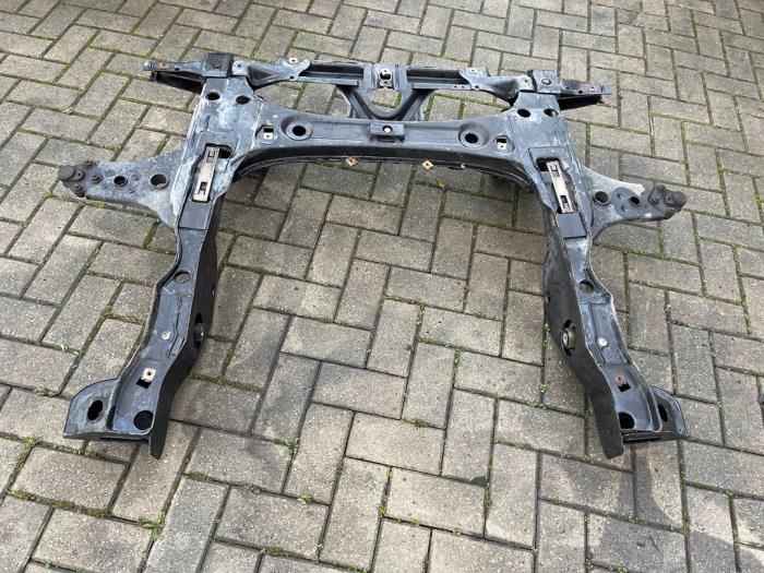 Used Subframe Mercedes B (W245) 1.7 B-170 16V Price € 125,00 Margin scheme offered by Tijdeman Mercedes Onderdelen