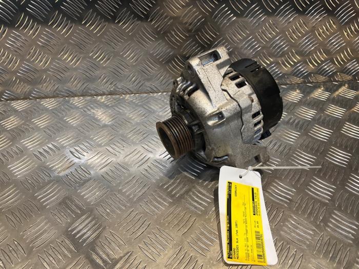 Gebrauchte Dynamo Mercedes SLK (R170) 2.3 230 K 16V Preis € 45,00 Margenregelung angeboten von Tijdeman Mercedes Onderdelen