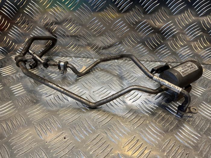 Usagé Conduit (divers) Mercedes B (W245) 1.7 B-170 16V Prix € 69,00 Règlement à la marge proposé par Tijdeman Mercedes Onderdelen