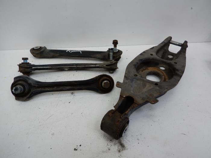 Wishbone kit from a Mercedes-Benz C Combi (S203)  2004
