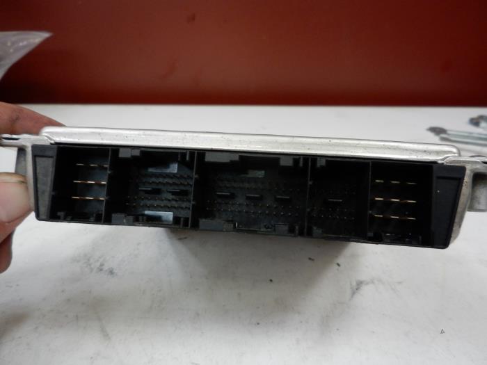 Engine management computer from a Mercedes-Benz ML I (163) 270 2.7 CDI 20V 2003