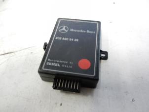 Used Alarm relay Mercedes C-Klasse Price on request offered by Tijdeman Mercedes Onderdelen