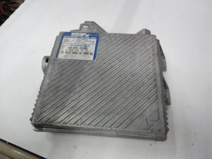 Used Engine management computer Mercedes C (W202) 2.2 C-220 D 16V Price € 75,00 Margin scheme offered by Tijdeman Mercedes Onderdelen