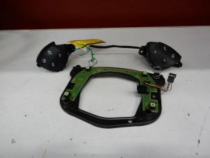 Used Steering wheel mounted radio control Mercedes E (W211) 2.2 E-200 CDI 16V Price on request offered by Tijdeman Mercedes Onderdelen