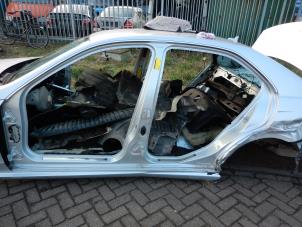 Used Left side of bodywork Mercedes E (W212) E-350 BlueTec V6 24V Price on request offered by Tijdeman Mercedes Onderdelen