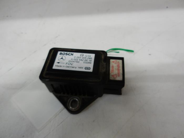 Begagnade Styrvinkelsensor Mercedes Vito (639.7) 2.2 115 CDI 16V Pris € 48,40 Inklusive moms erbjuds av Tijdeman Mercedes Onderdelen