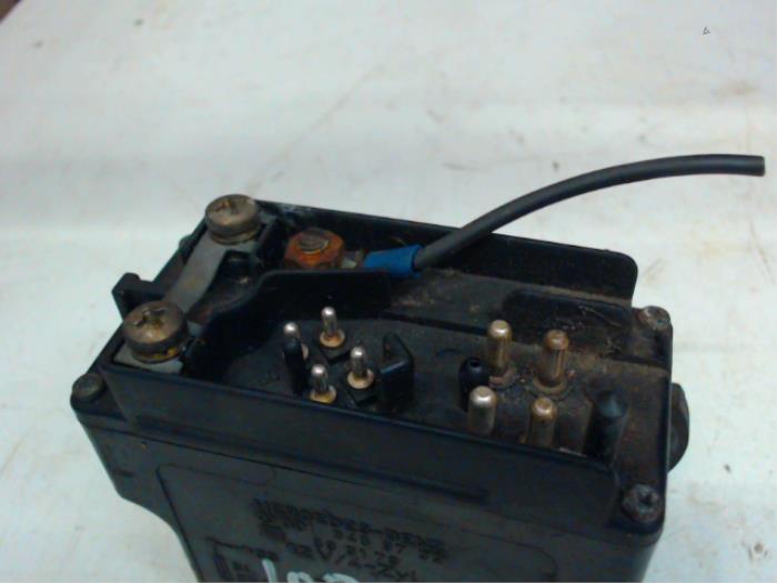 Glow plug relay from a Mercedes-Benz 200-300D (W123) 240 D 1984