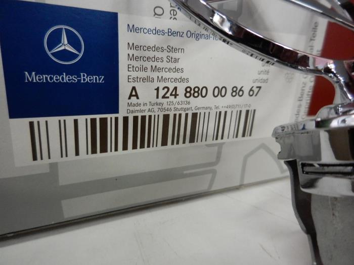 Star from a Mercedes-Benz 190 (W201)  1987