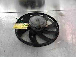 Used Air conditioning cooling fans Mercedes Sprinter 3,5t (906.63) 316 CDI 16V 4x4 Price on request offered by Tijdeman Mercedes Onderdelen