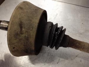 Used Drive shaft, rear right Mercedes E (W211) 2.7 E-270 CDI 20V Price on request offered by Tijdeman Mercedes Onderdelen
