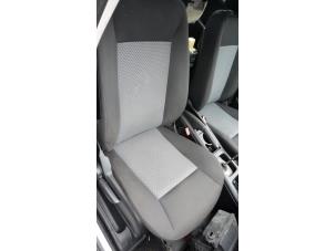 Used Seat, right Mercedes A (W169) 1.5 A-150 16V Price on request offered by Tijdeman Mercedes Onderdelen