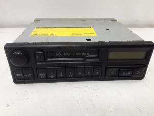 Used Radio/cassette player Mercedes ML I (163) 320 3.2 V6 18V Aut.Kat. Price on request offered by Tijdeman Mercedes Onderdelen