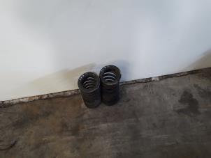 Used Rear coil spring Mercedes S (W108/109) 250 S Price on request offered by Tijdeman Mercedes Onderdelen